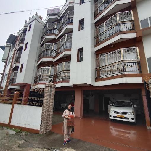 Hotel Holiday Hush Haven Shillong Esterno foto